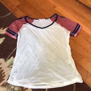 Short sleeved t-shirt